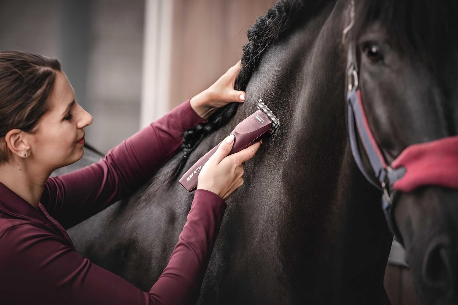 imageWahl Pro Animal KM Supera Cordless Equine Clipper Professional Horse Grooming Clipper Quiet Cordless Clipper BatteryPowered Grooming Tool